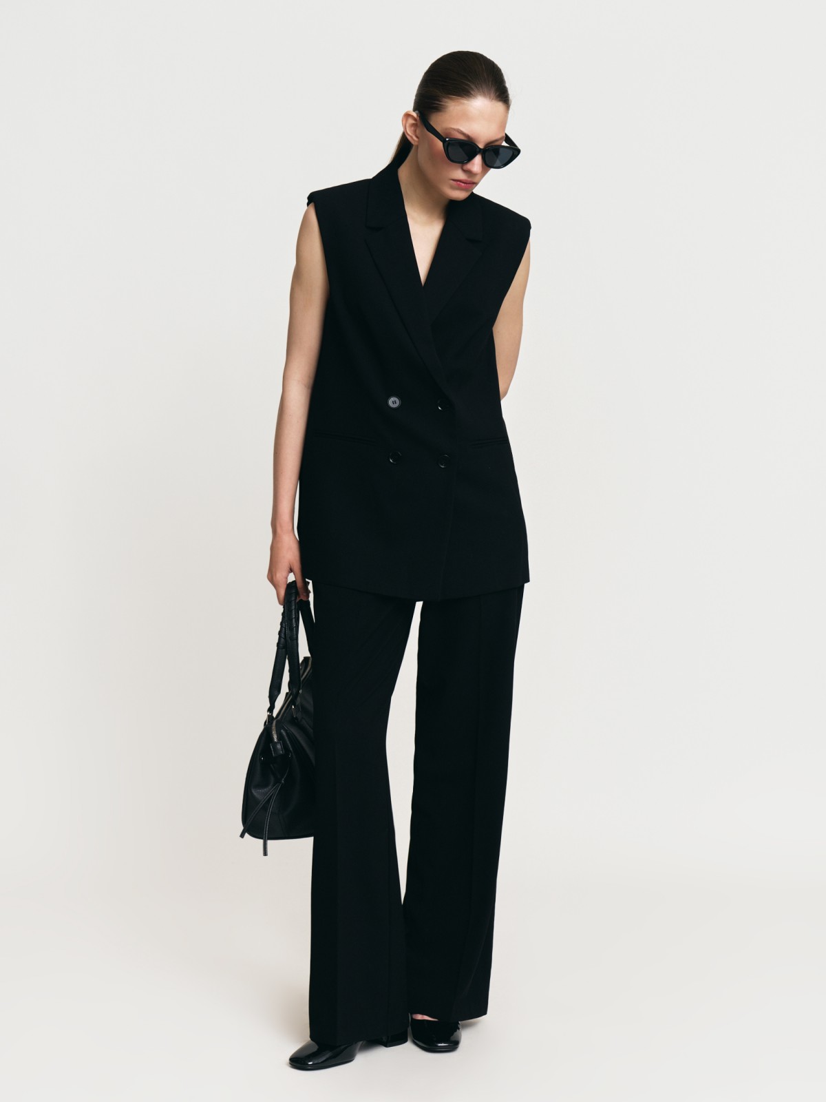 Классический удлинённый жилет на пуговицах