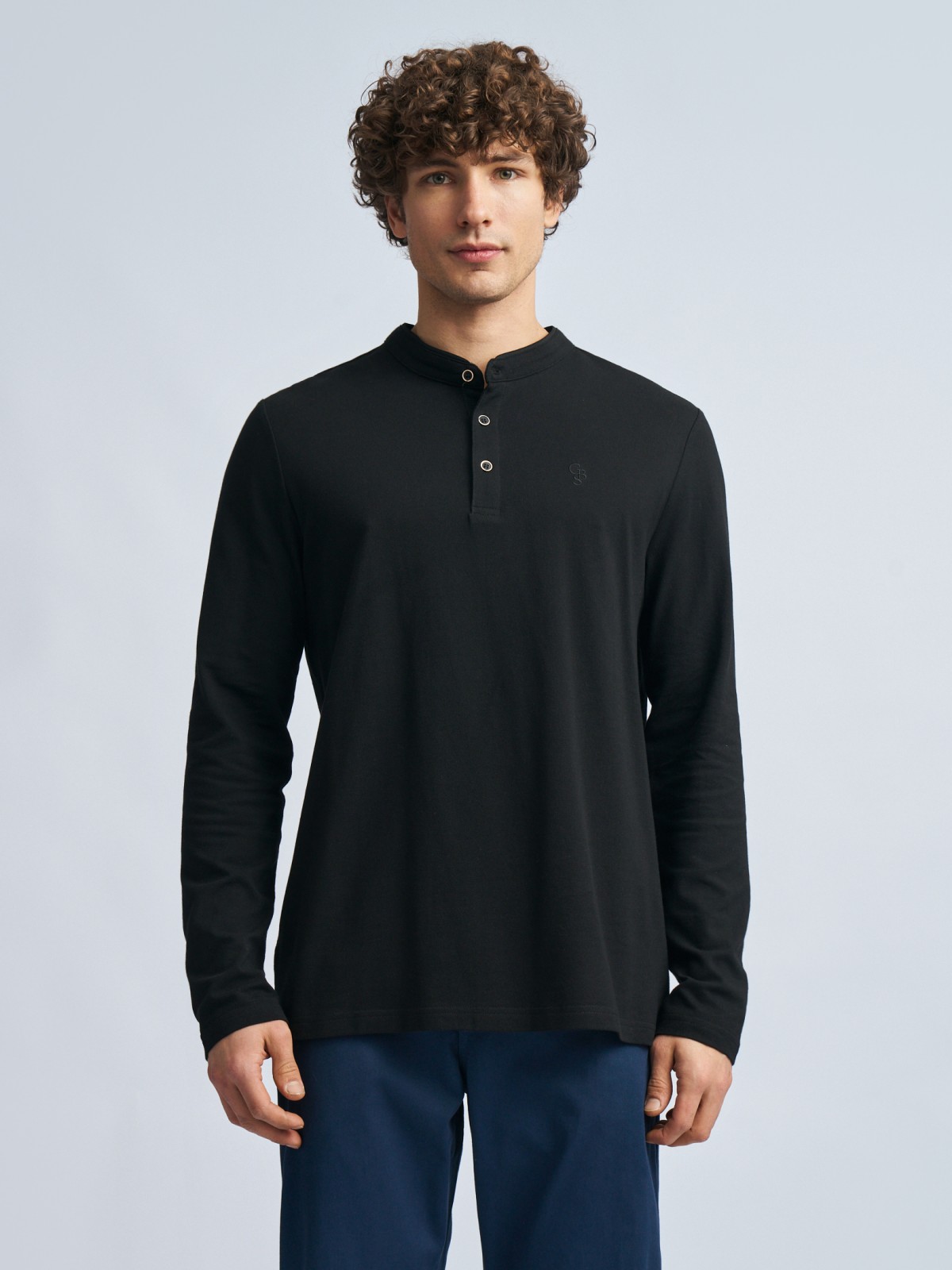 Лонгслив хенли из хлопка с длинным рукавом
