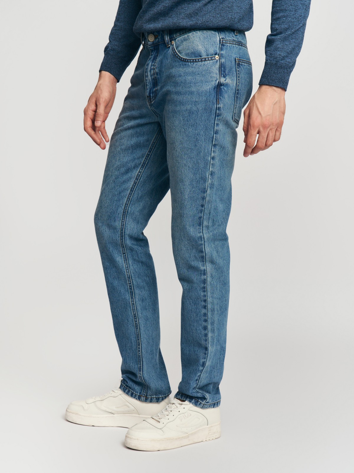 Джинсы фасона Slim
