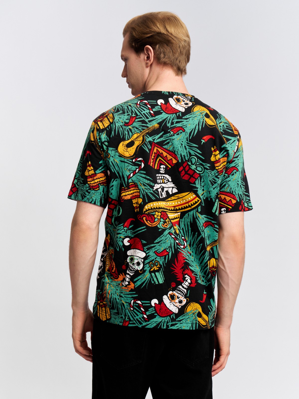 Новогодняя футболка из хлопка с принтом