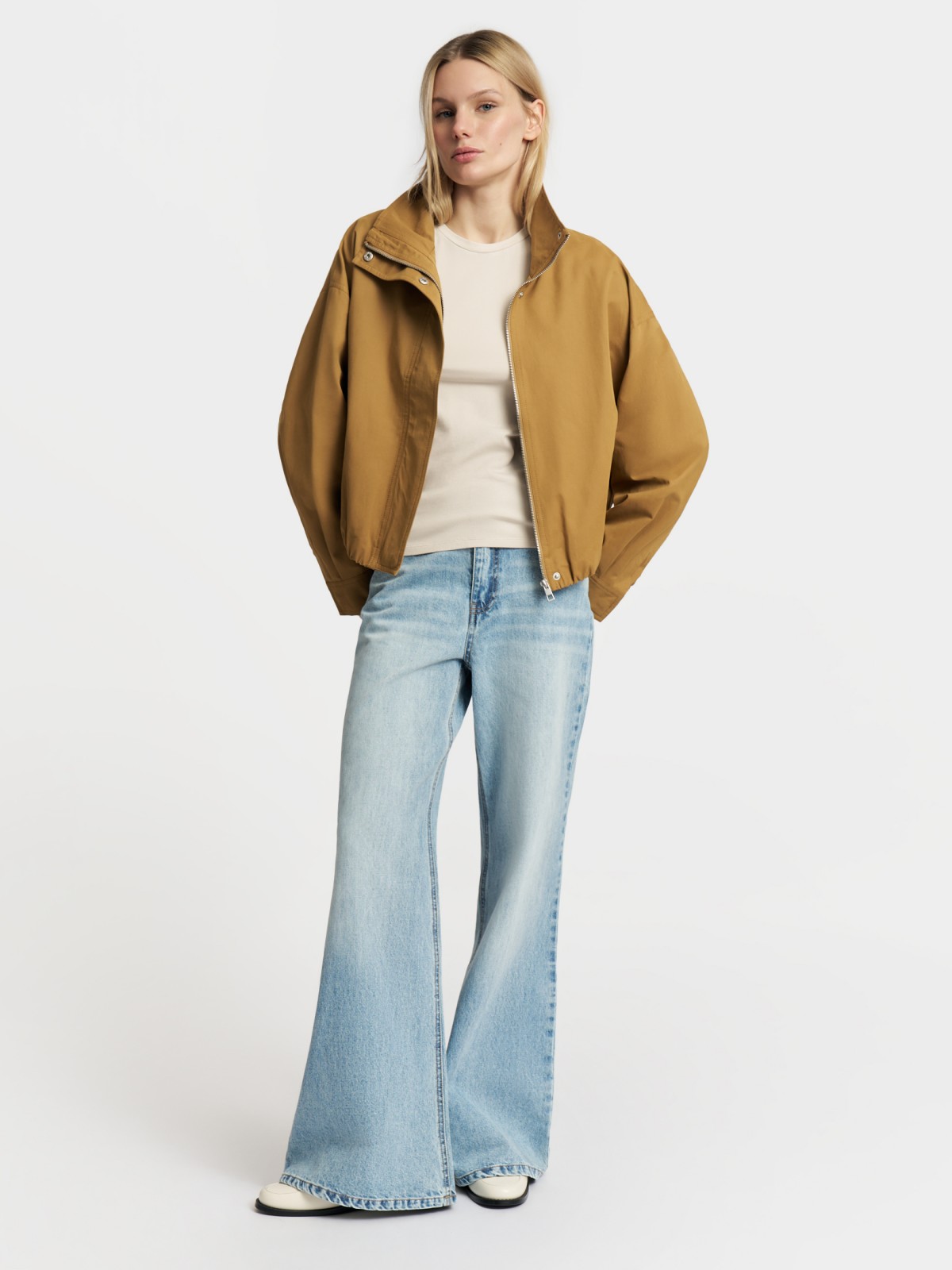 Куртка-бомбер с воротником без утеплителя