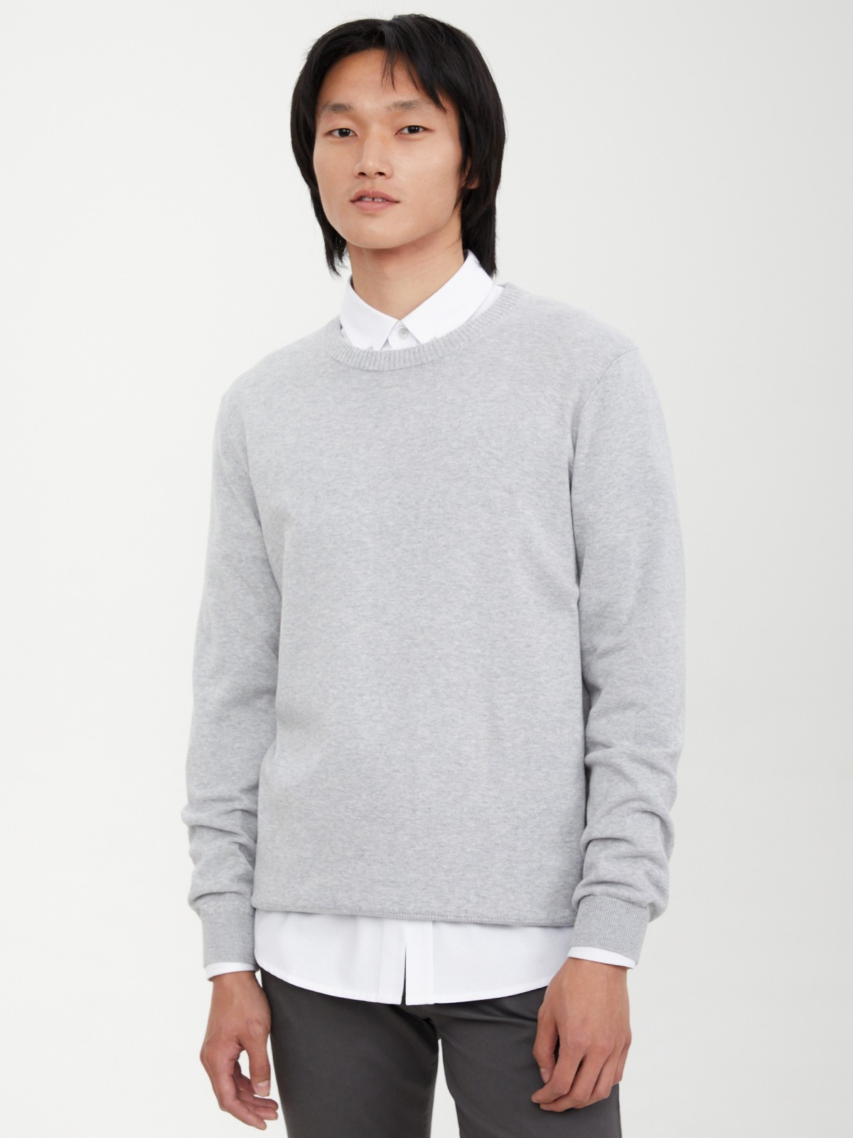 Тонкий трикотажный джемпер из хлопка с длинным рукавом