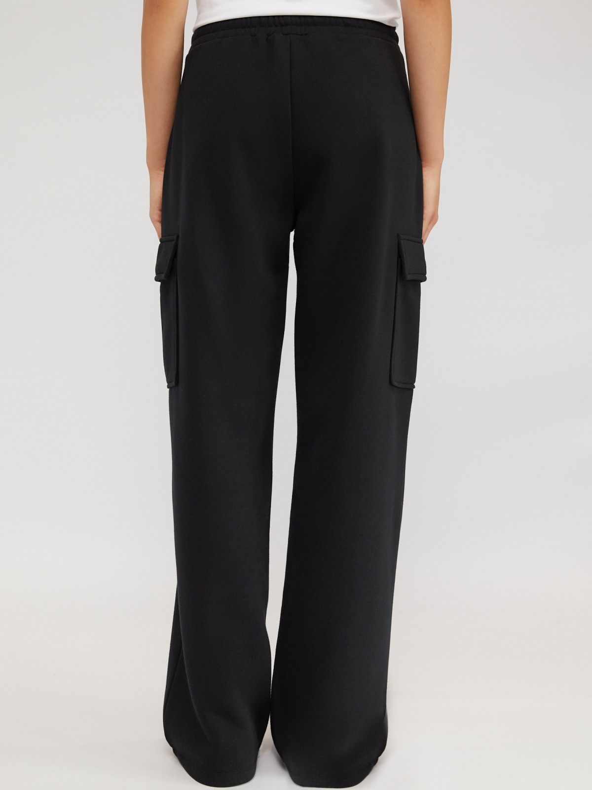 Прямые трикотажные брюки карго на резинке