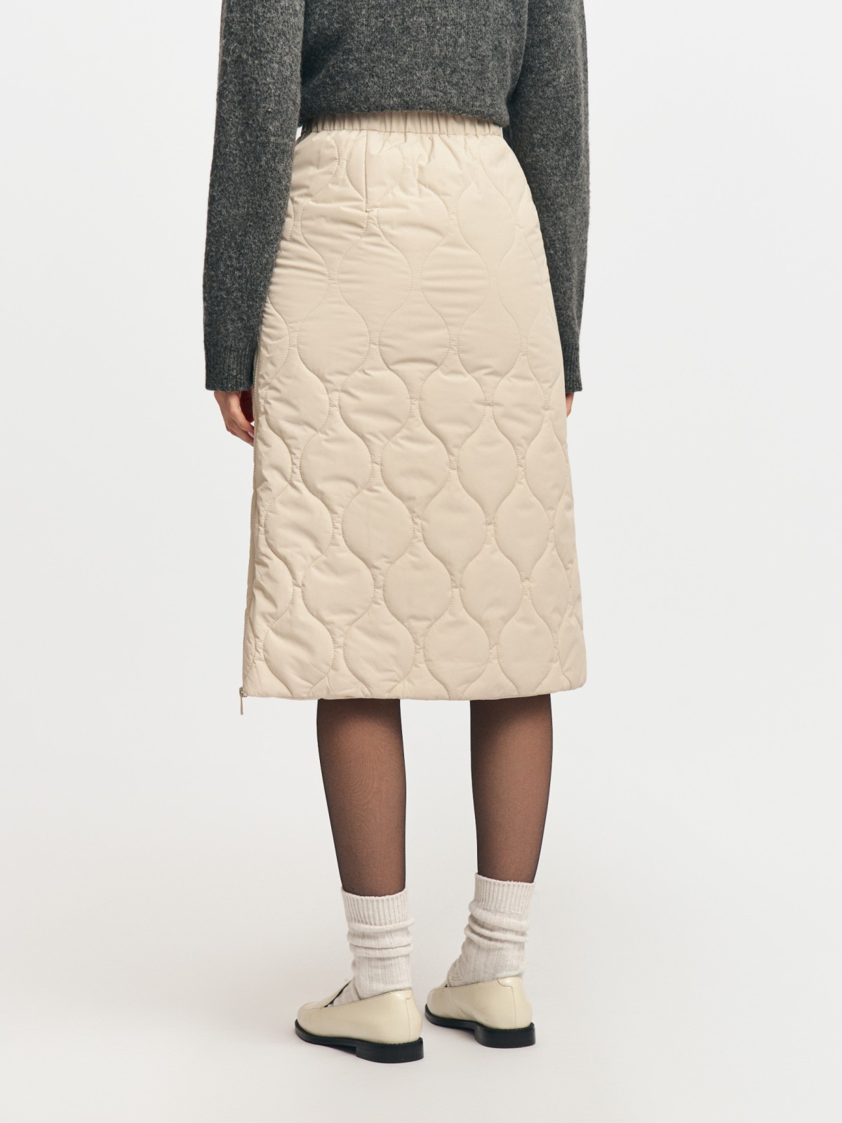 Тёплая стёганая юбка-карандаш на синтепоне