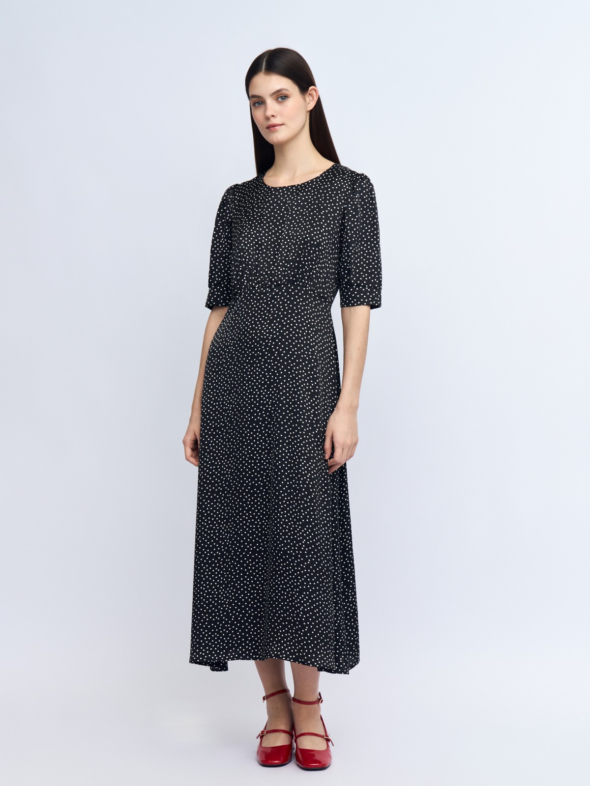 Платье миди из атласа с высокой талией