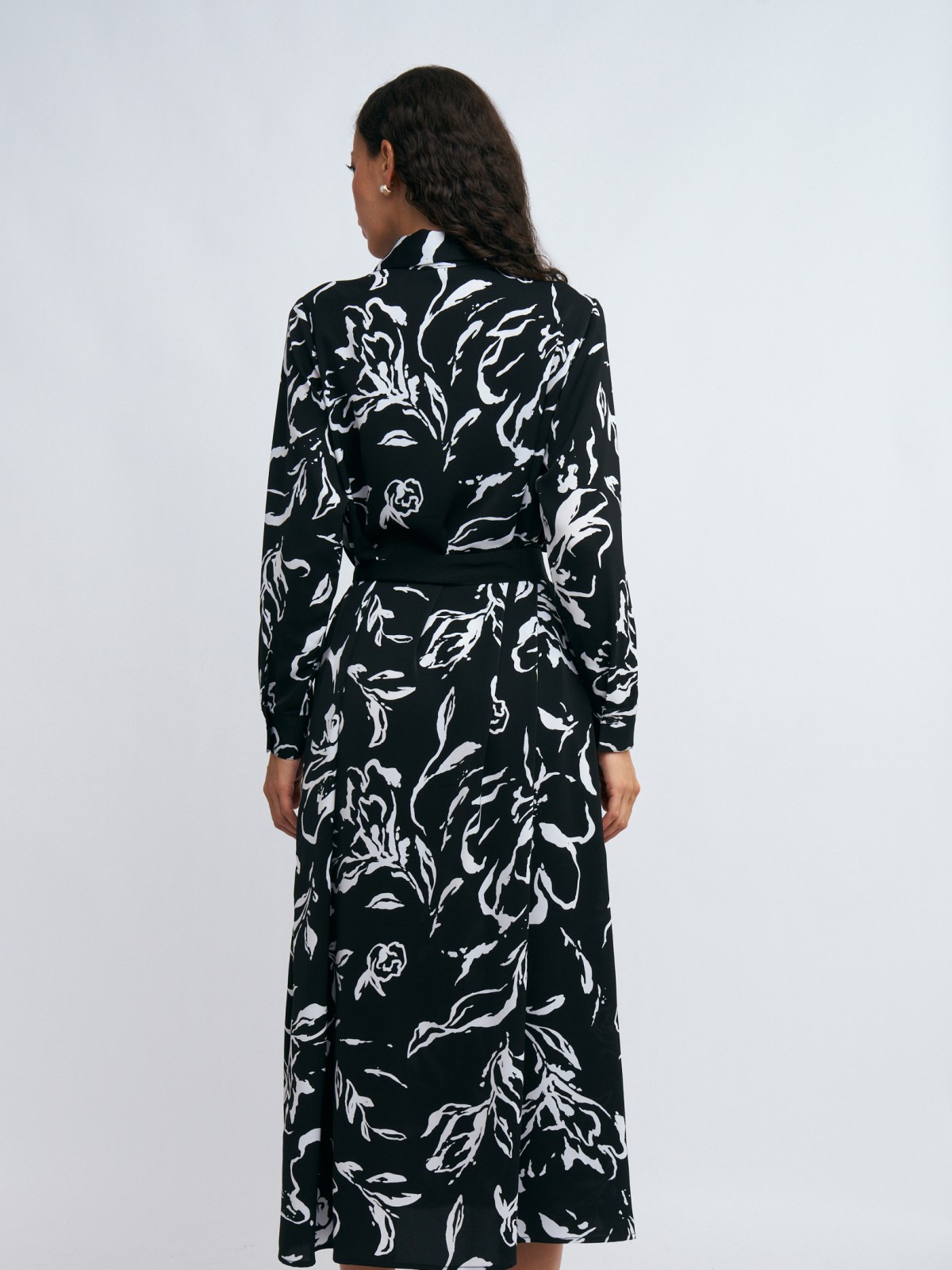 Платье-рубашка макси с цветочным принтом и ремнём