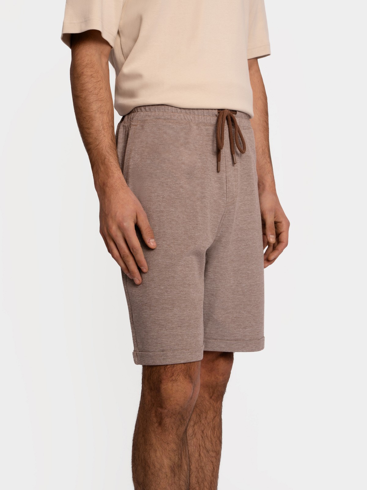 Шорты кроеные