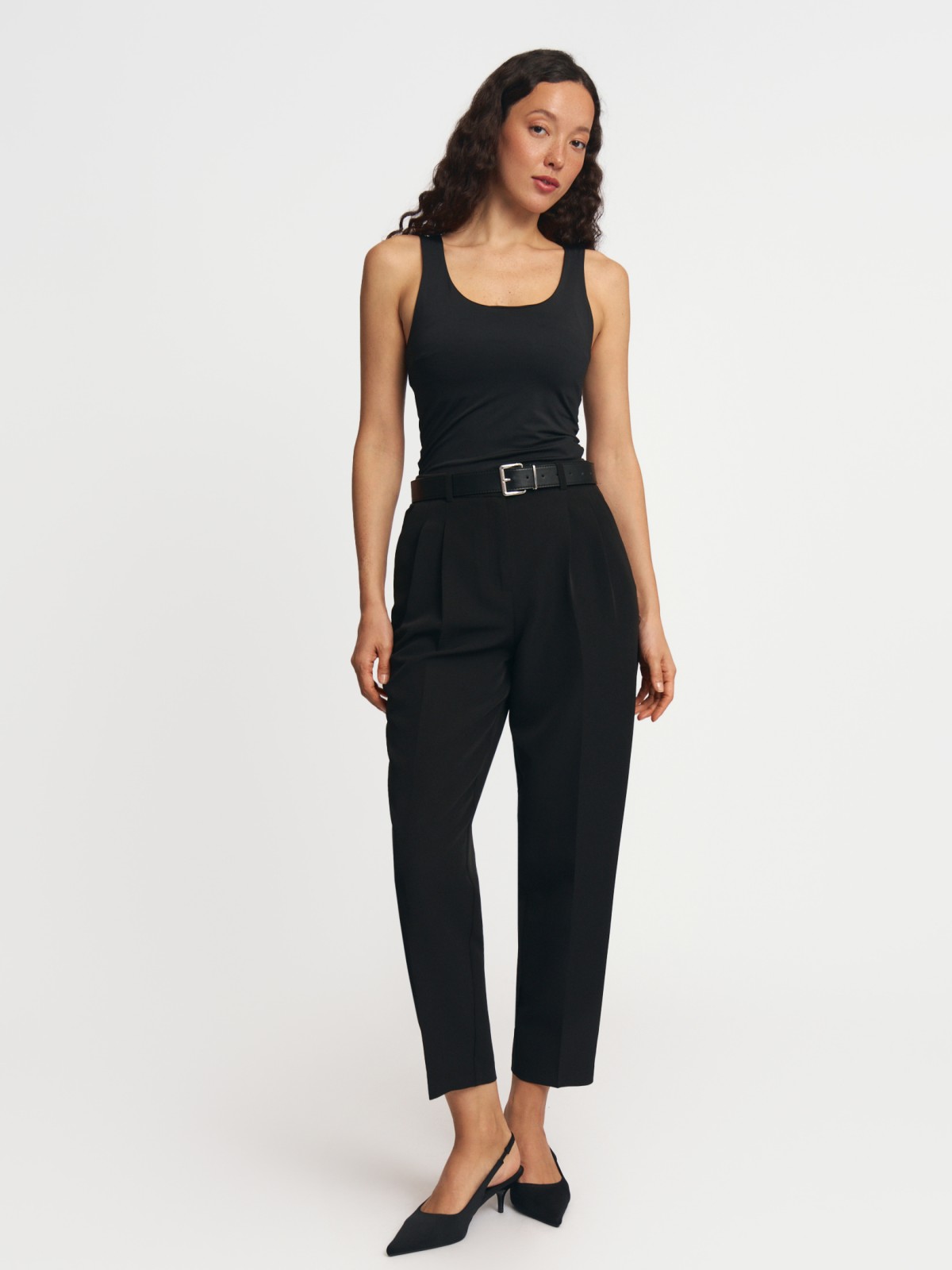 Бесшовный топ-майка без рукавов