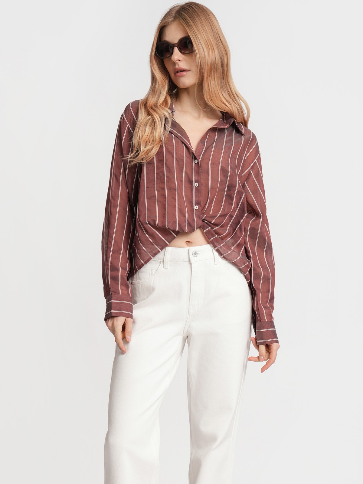 Блузка с  длинными рукавами