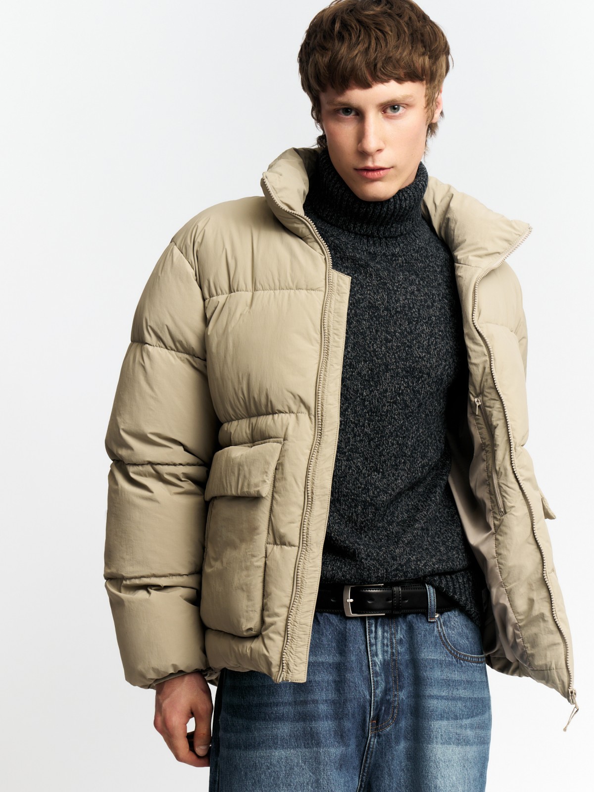 Тёплая куртка с воротником-стойкой