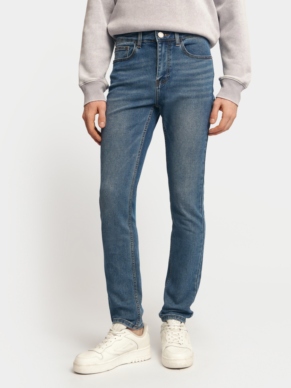 Джинсы фасона Skinny