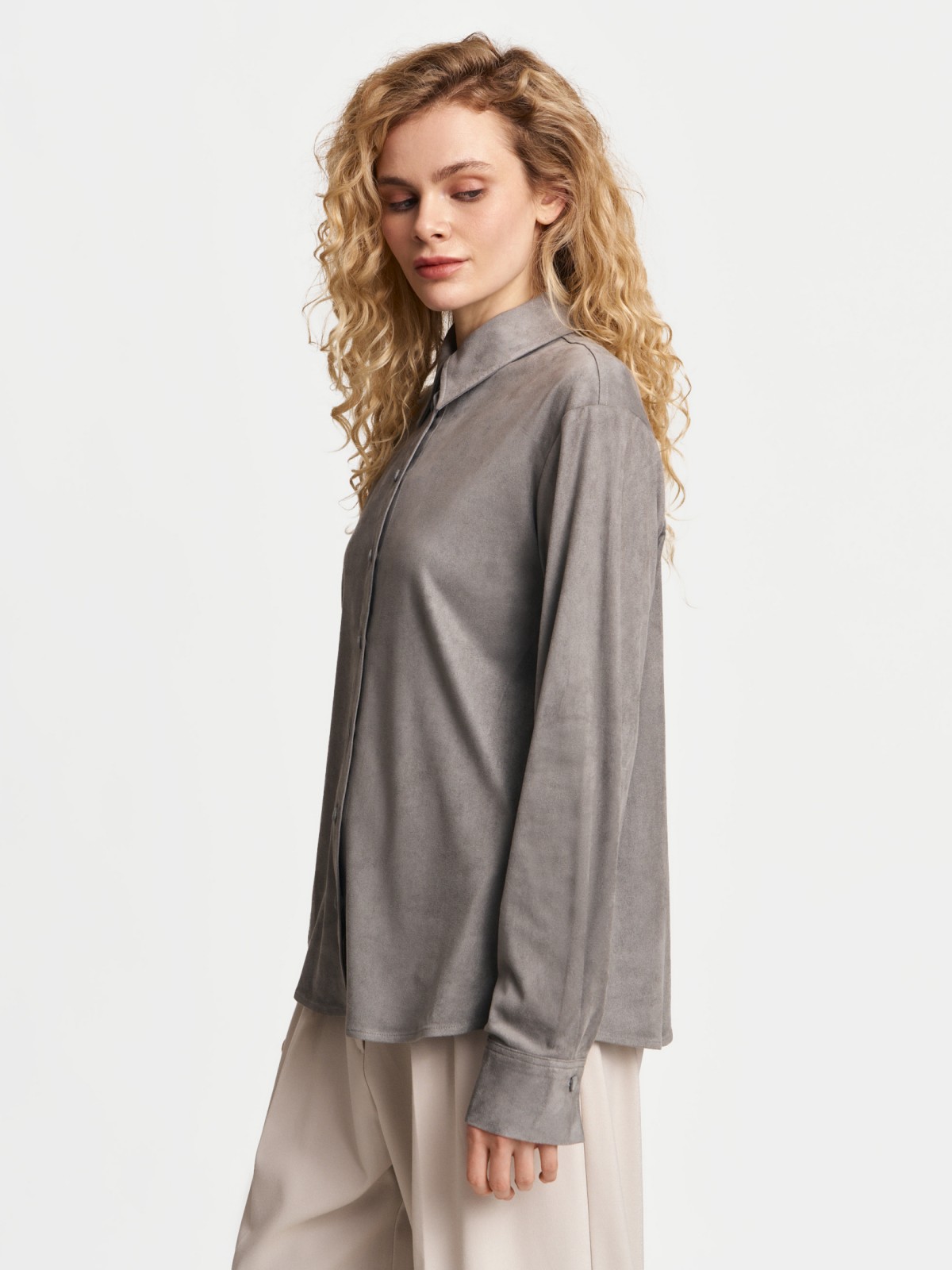 Рубашка из экозамши с длинным рукавом