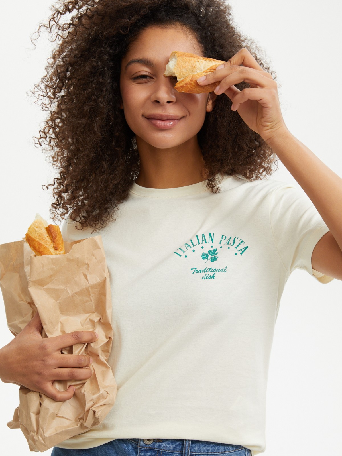 Футболка из хлопка с принтом на спине