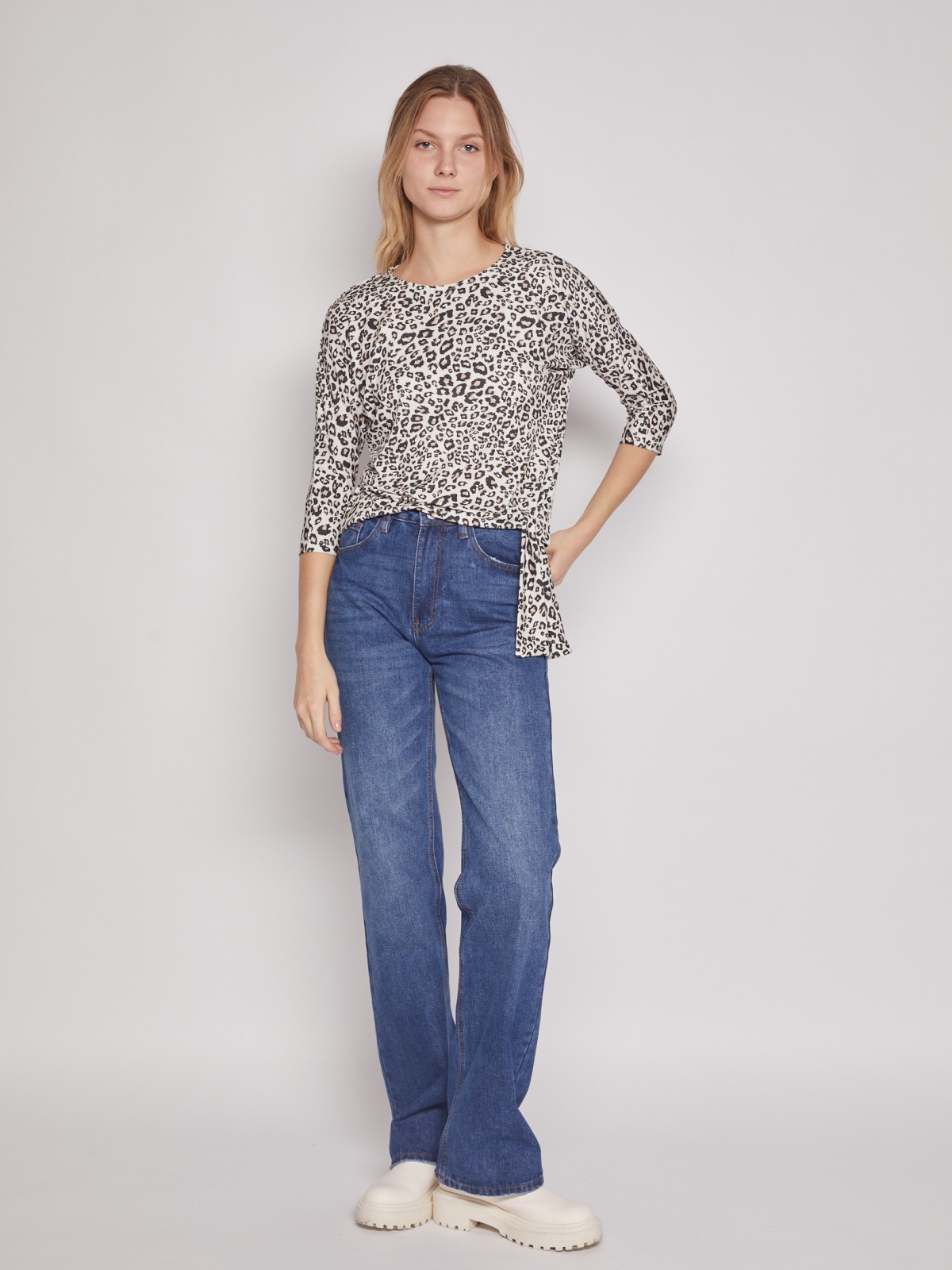 Трикотажная блузка с завязками