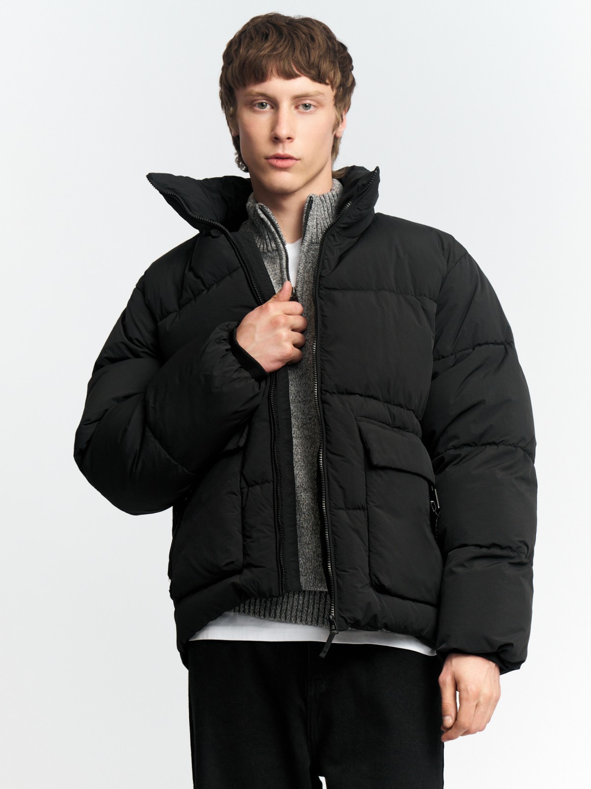 Тёплая куртка с воротником-стойкой