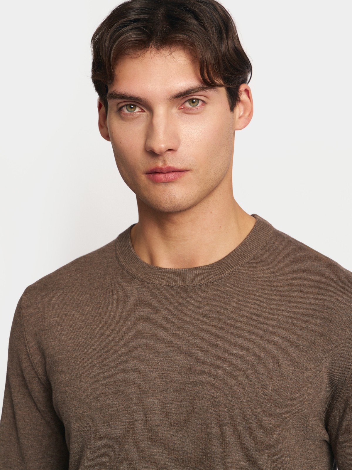 Тонкий трикотажный джемпер