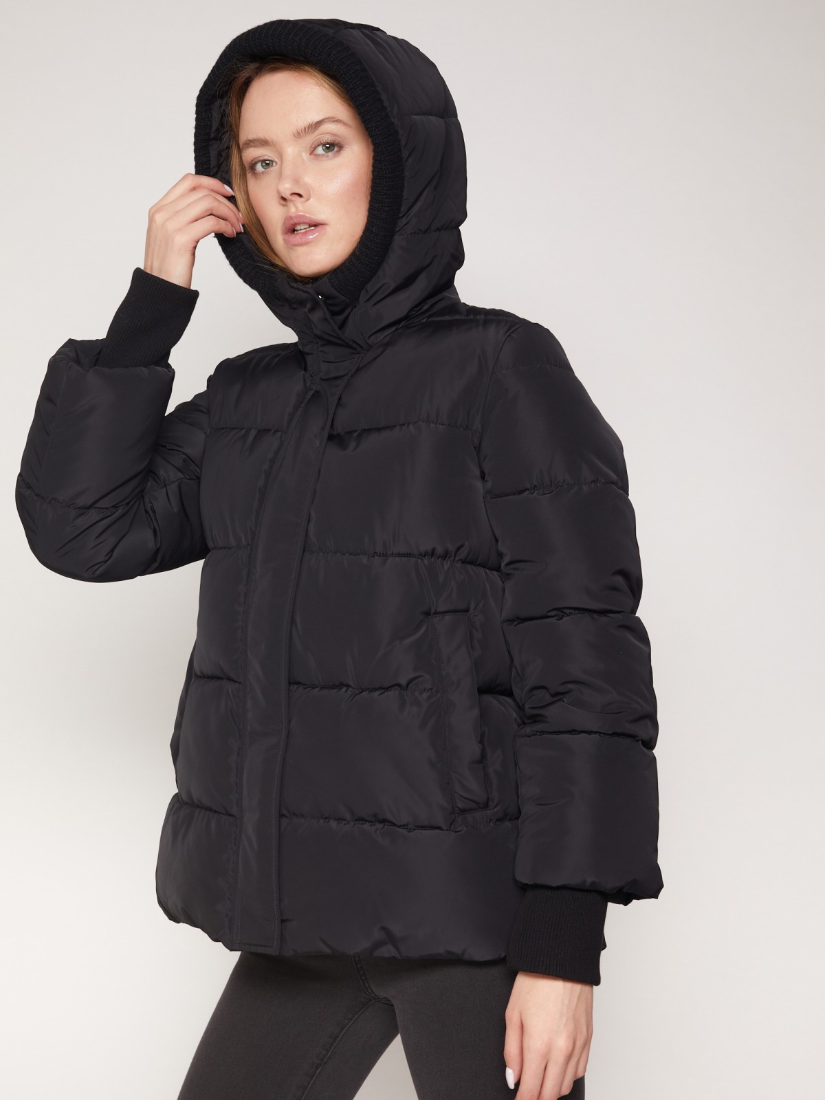Тёплая стёганая куртка с капюшоном zolla 021335102264, цвет черный, размер S - фото 5