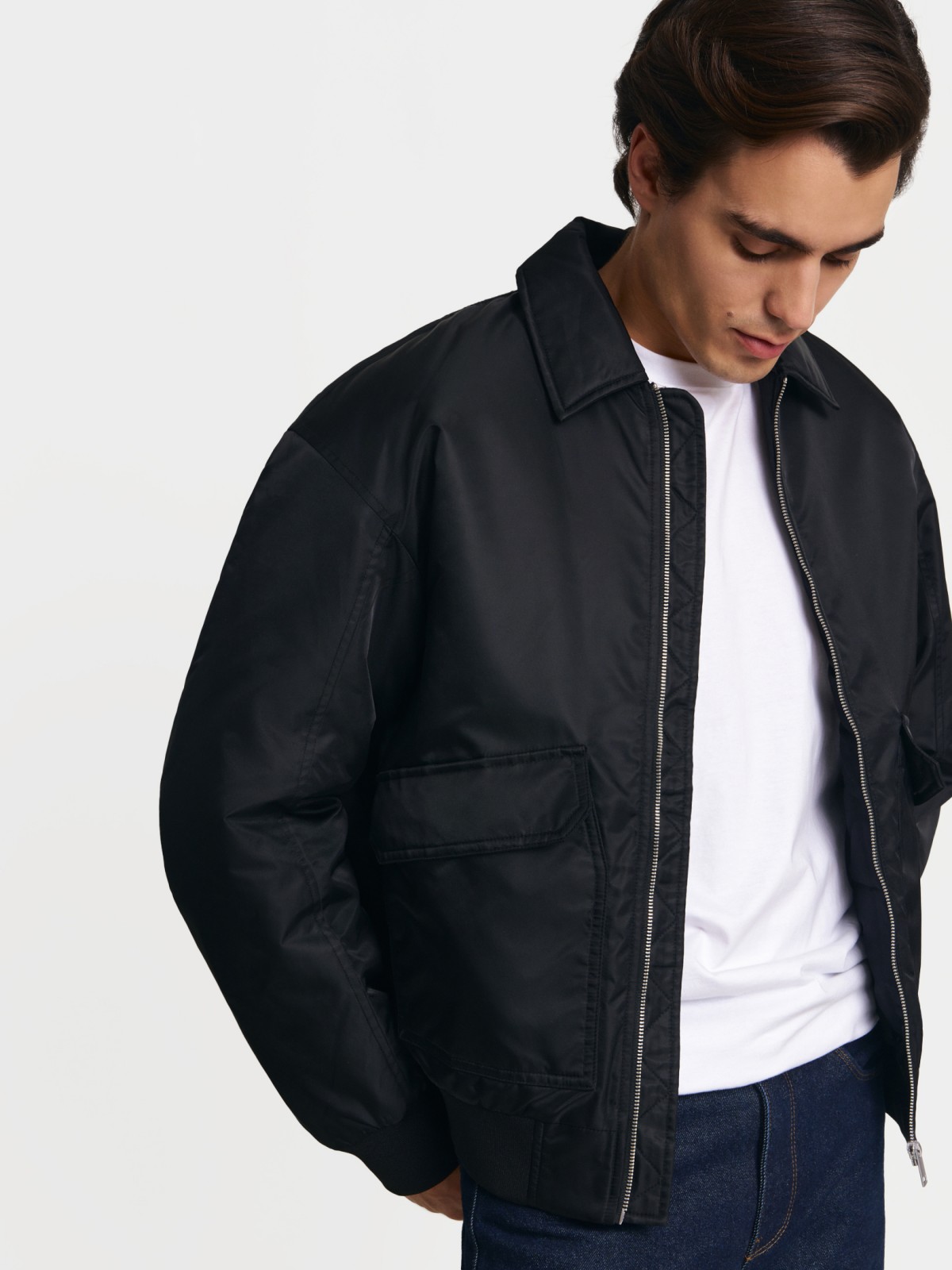 Утеплённая куртка-бомбер на синтепоне