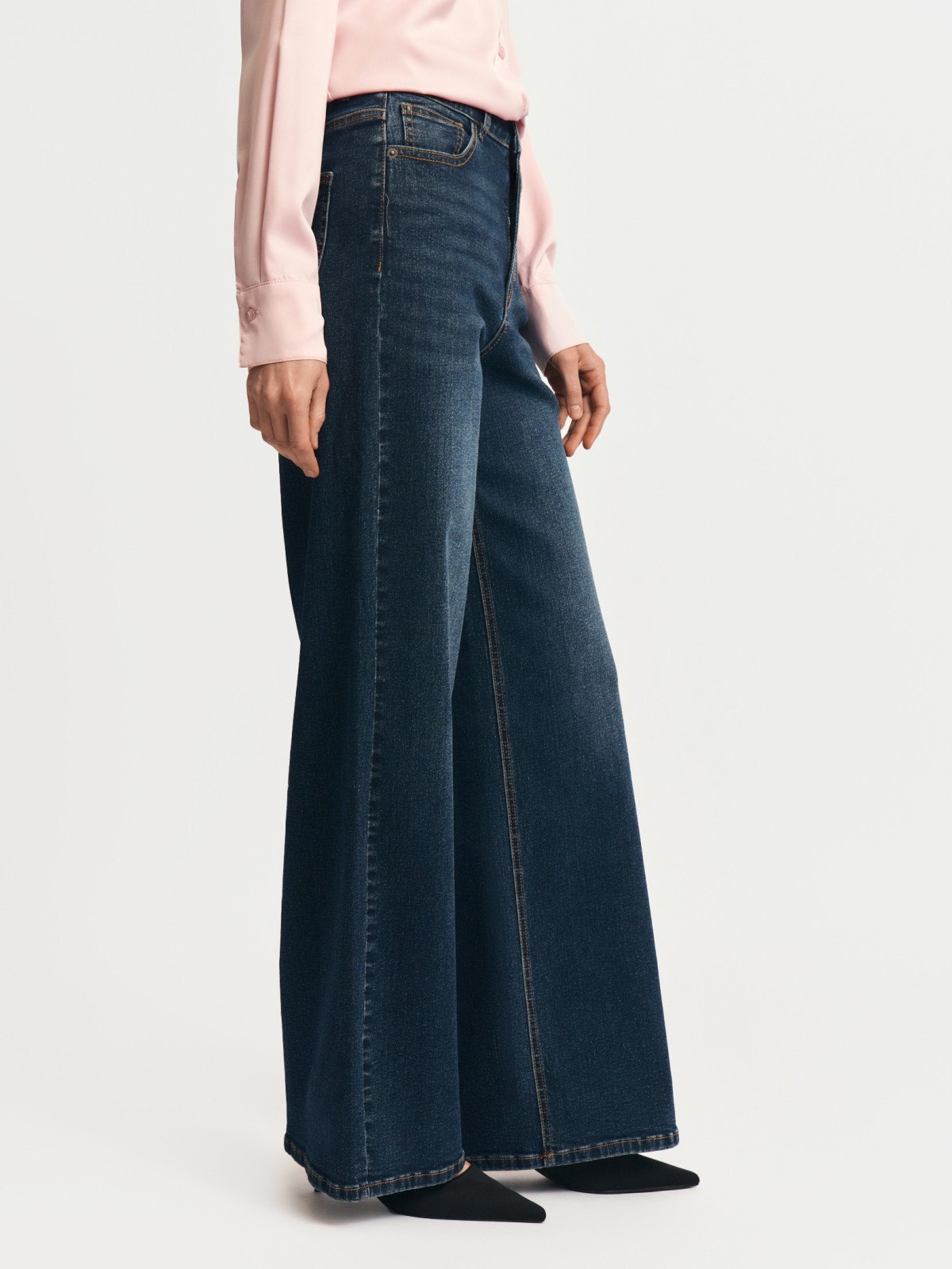 Джинсы силуэта Wide с высокой посадкой
