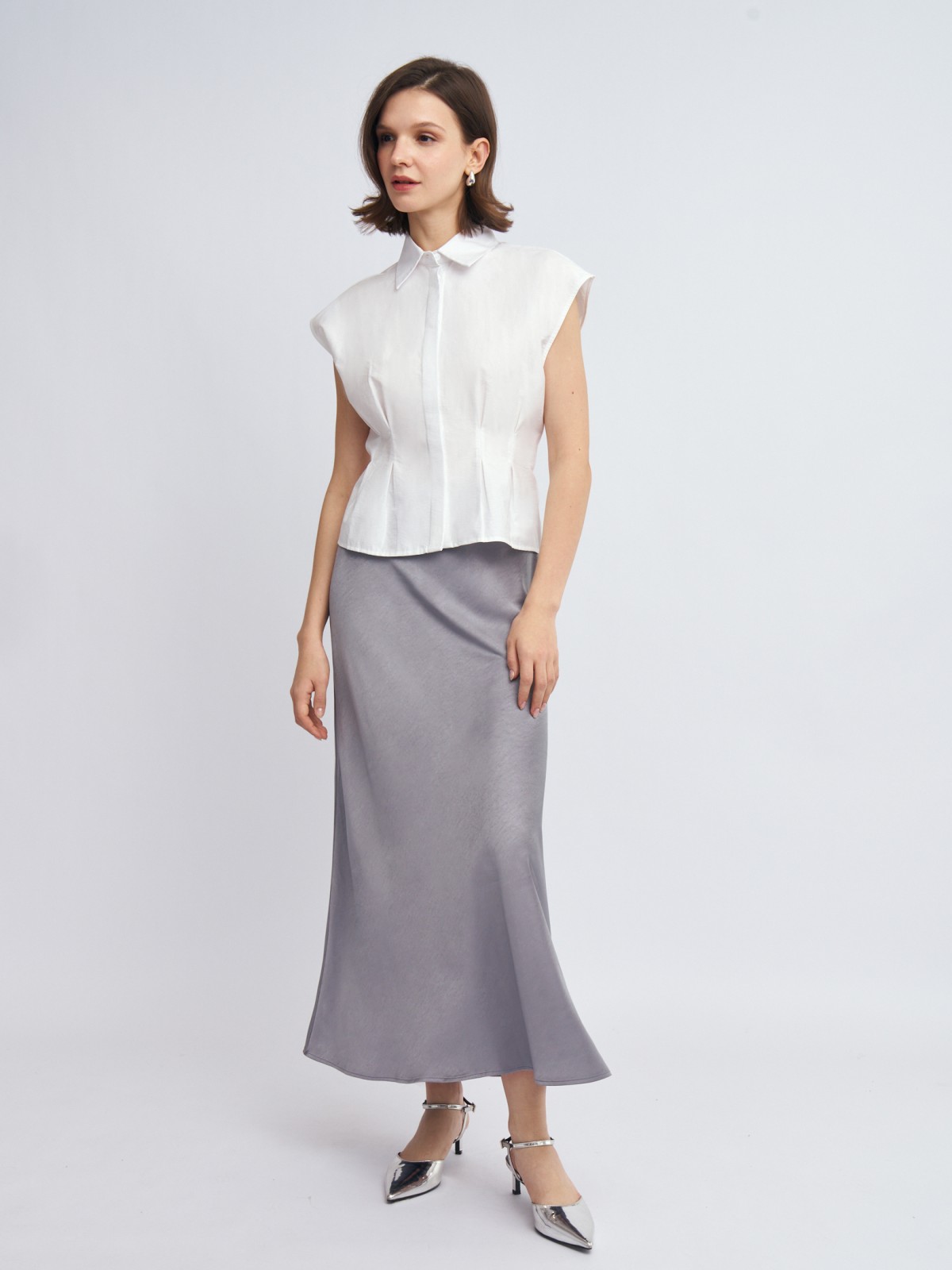 Рубашка из хлопка с защипами у талии