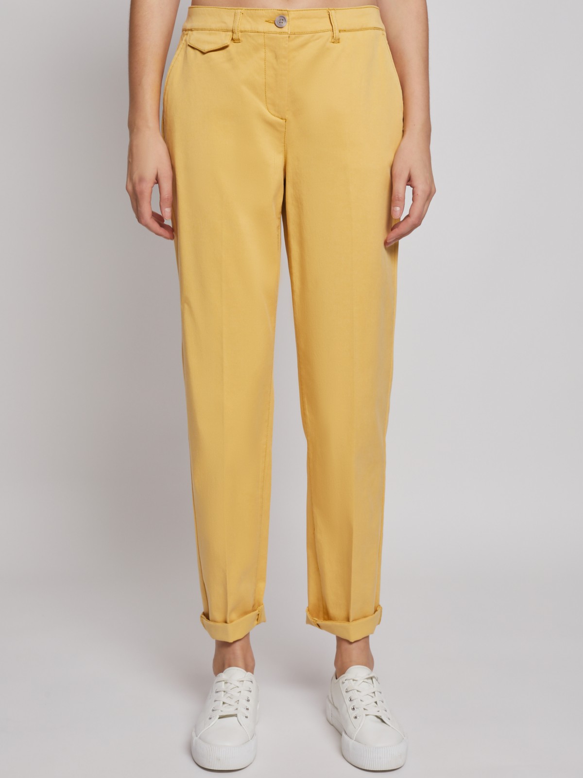 Брюки-чинос 