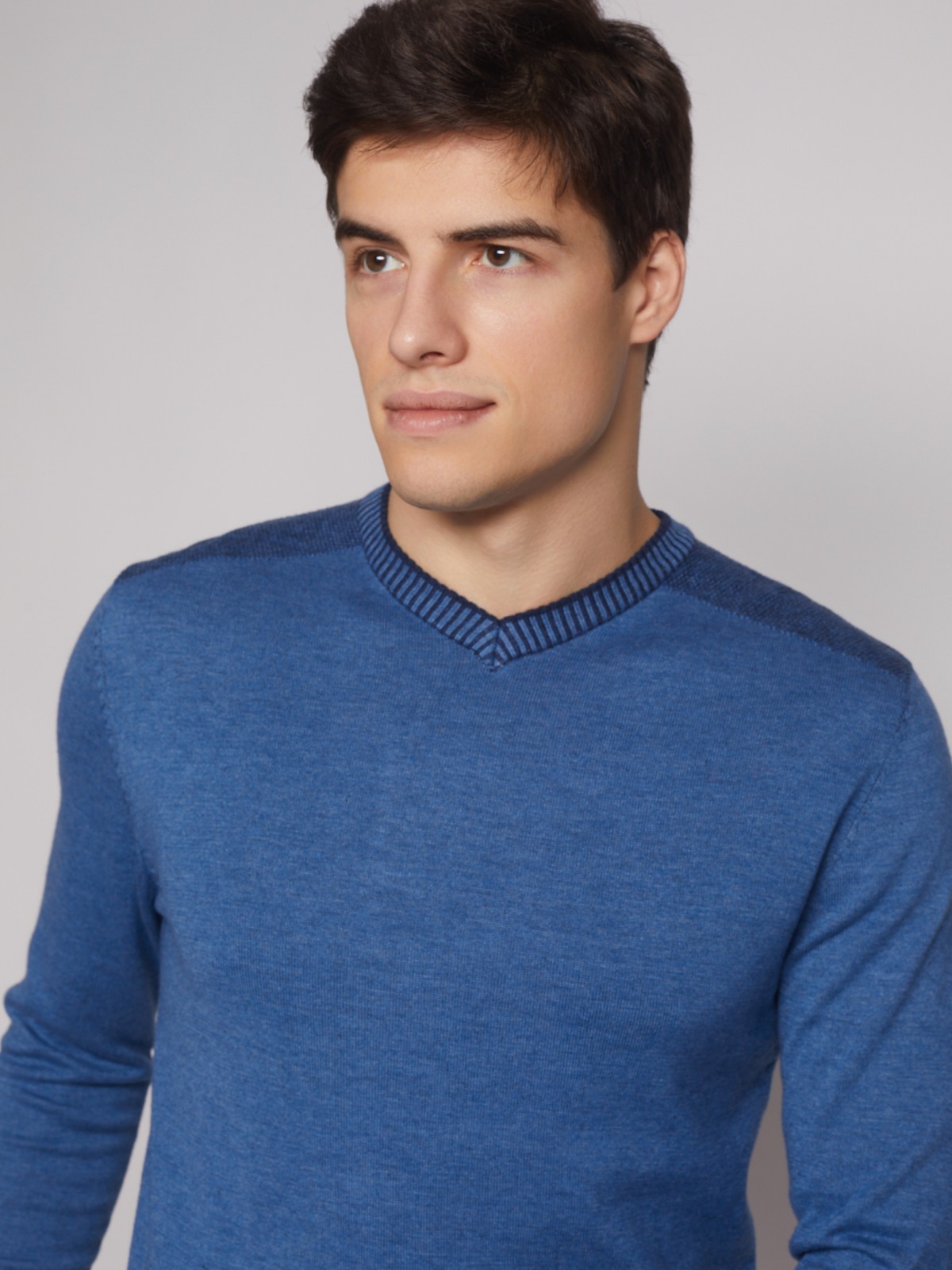 Тонкий вязаный пуловер zolla 012426183043, цвет голубой, размер M - фото 5