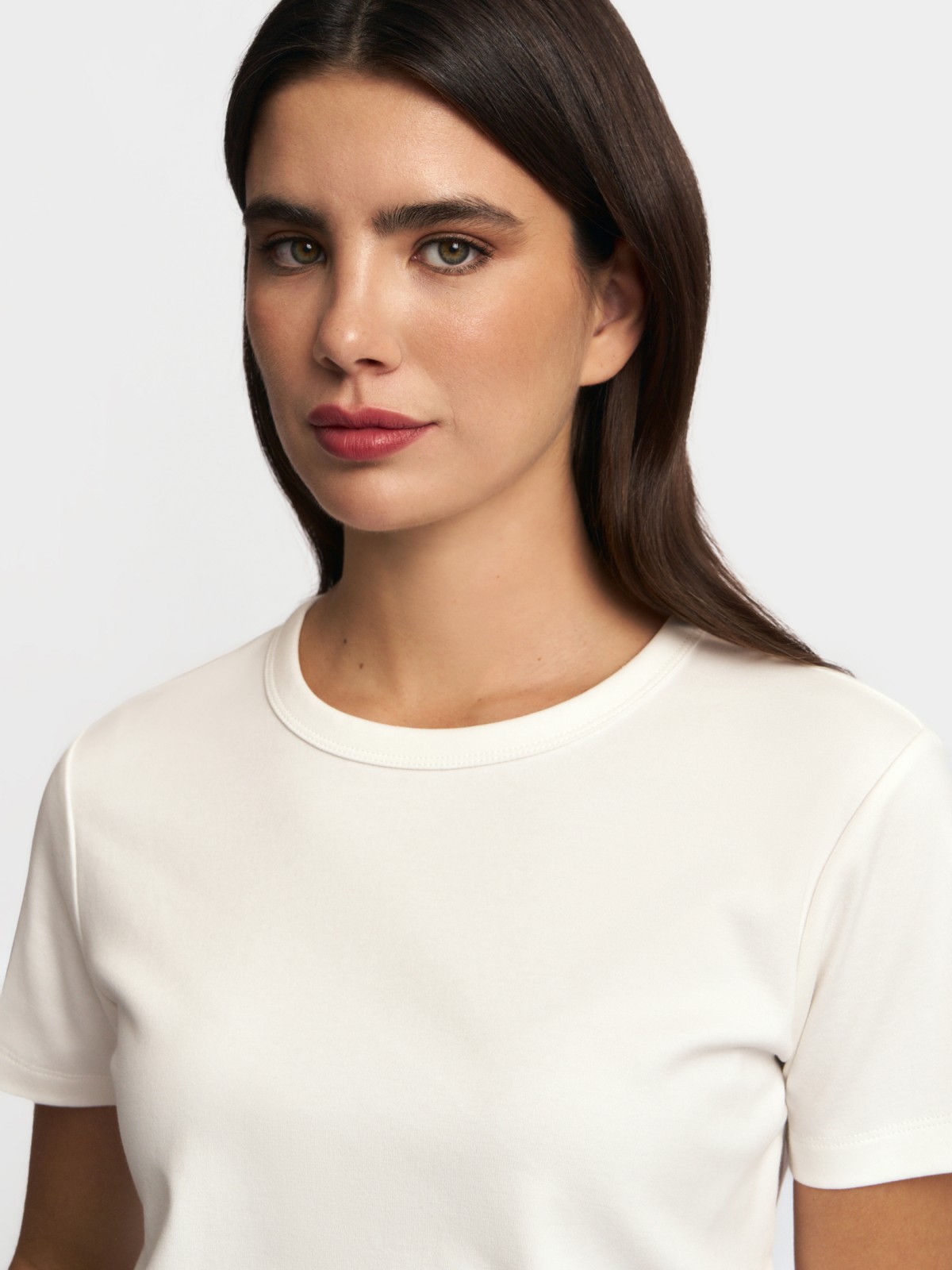 Футболка из хлопка однотонная