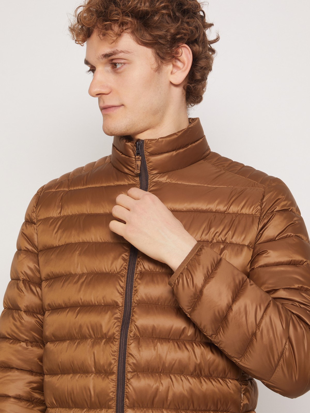 Ультралёгкая стёганая куртка с воротником-стойкой zolla 011335102214, цвет горчичный, размер S - фото 3