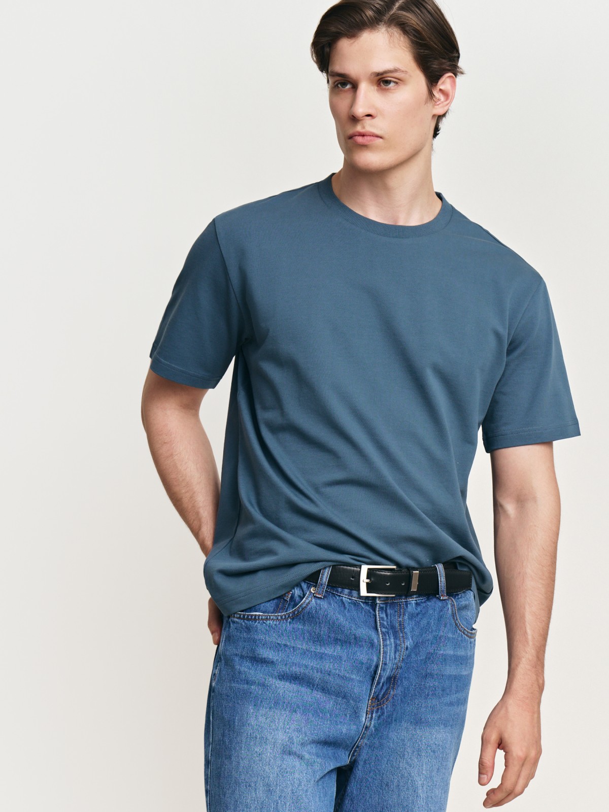 Футболка из хлопка с круглым вырезом