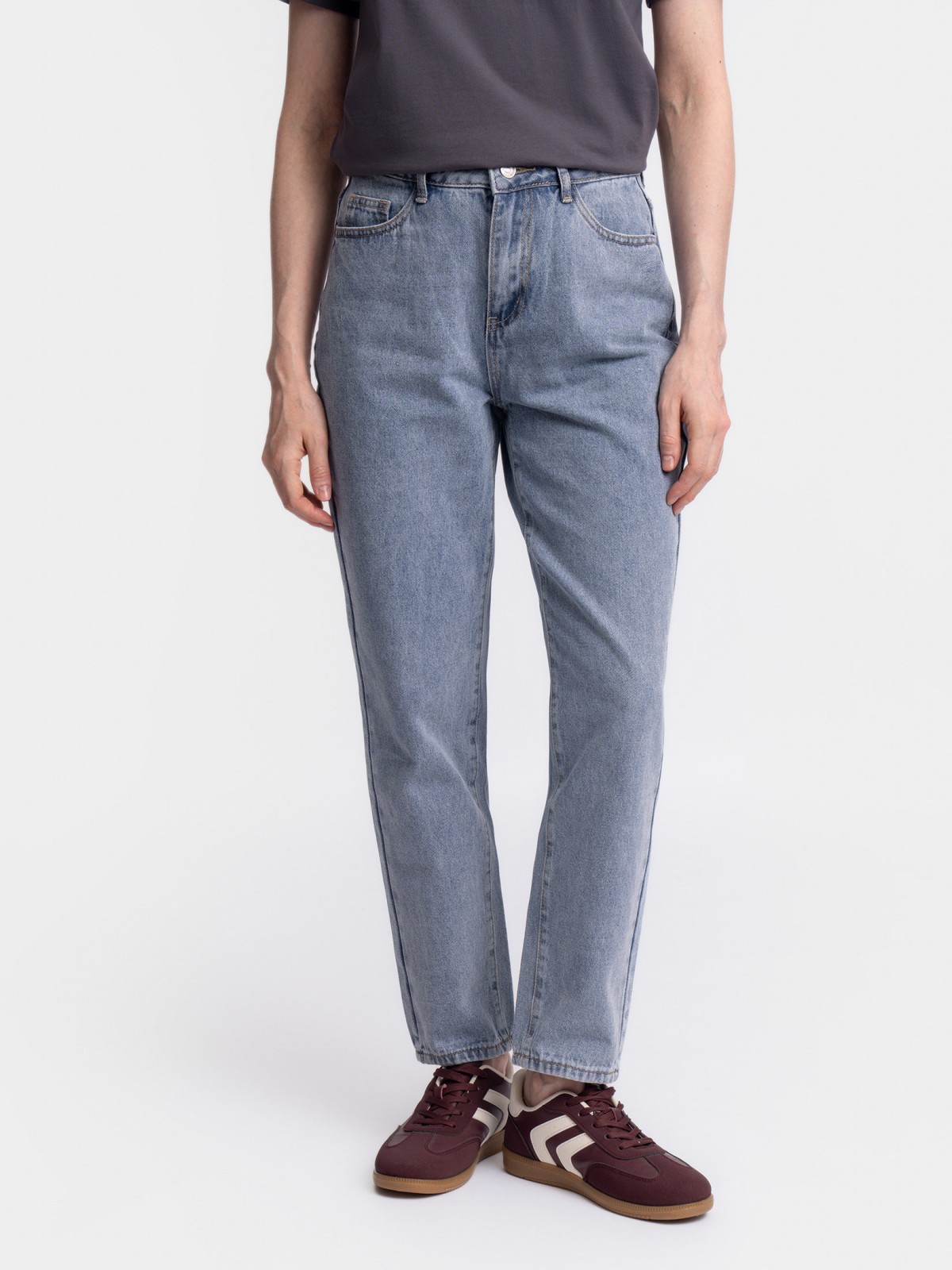 Джинсы силуэта Mom из хлопка