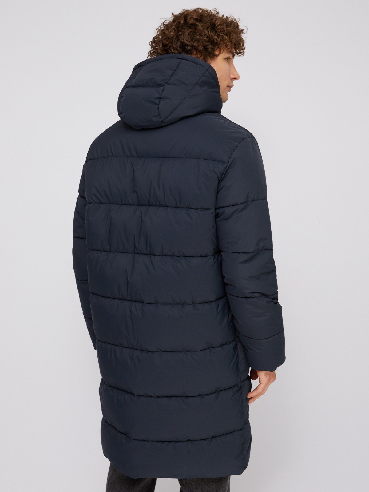 Тёплая удлинённая куртка с капюшоном