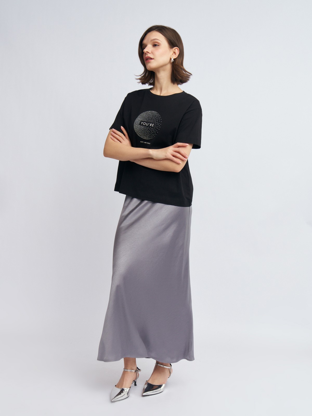 Футболка из хлопка со стразами