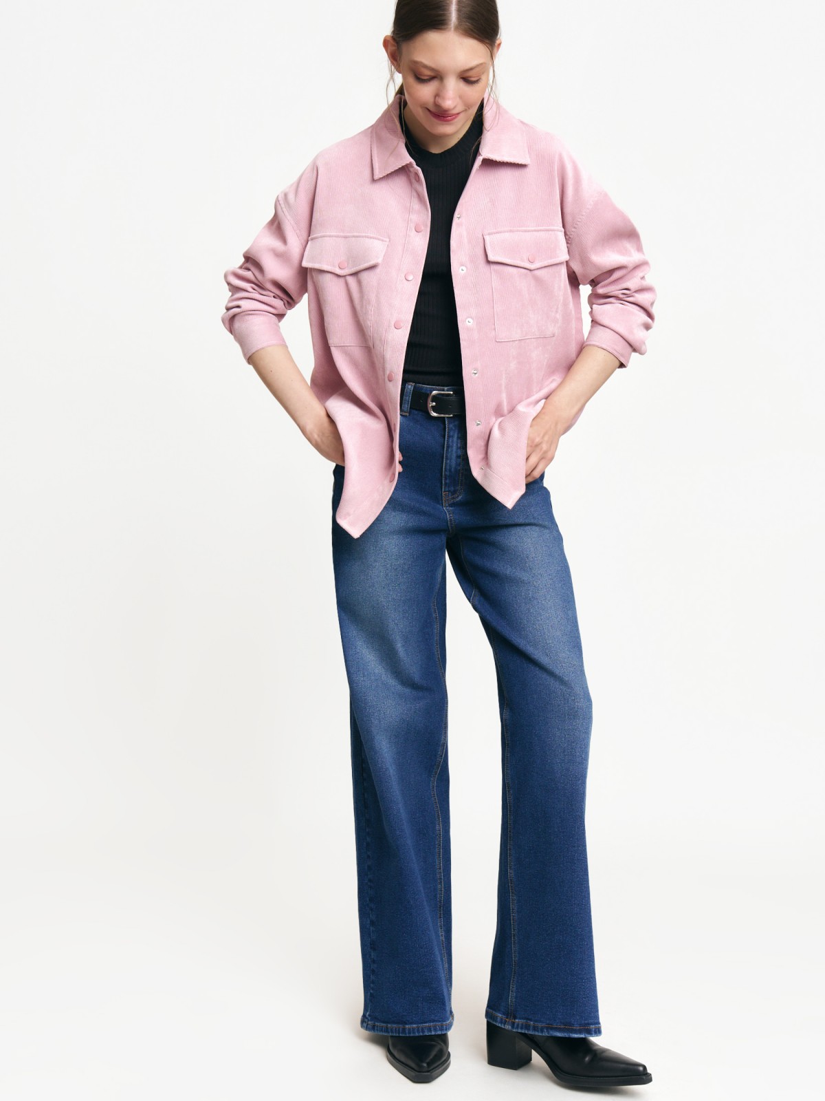 Вельветовая верхняя рубашка оверсайз силуэта