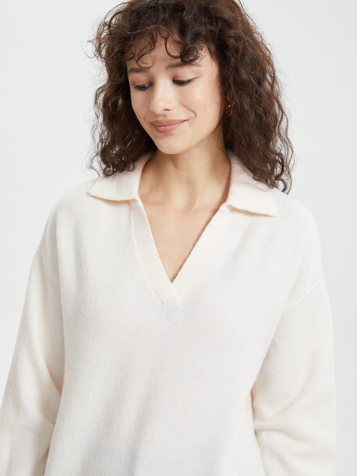 Вязаный джемпер с воротником поло