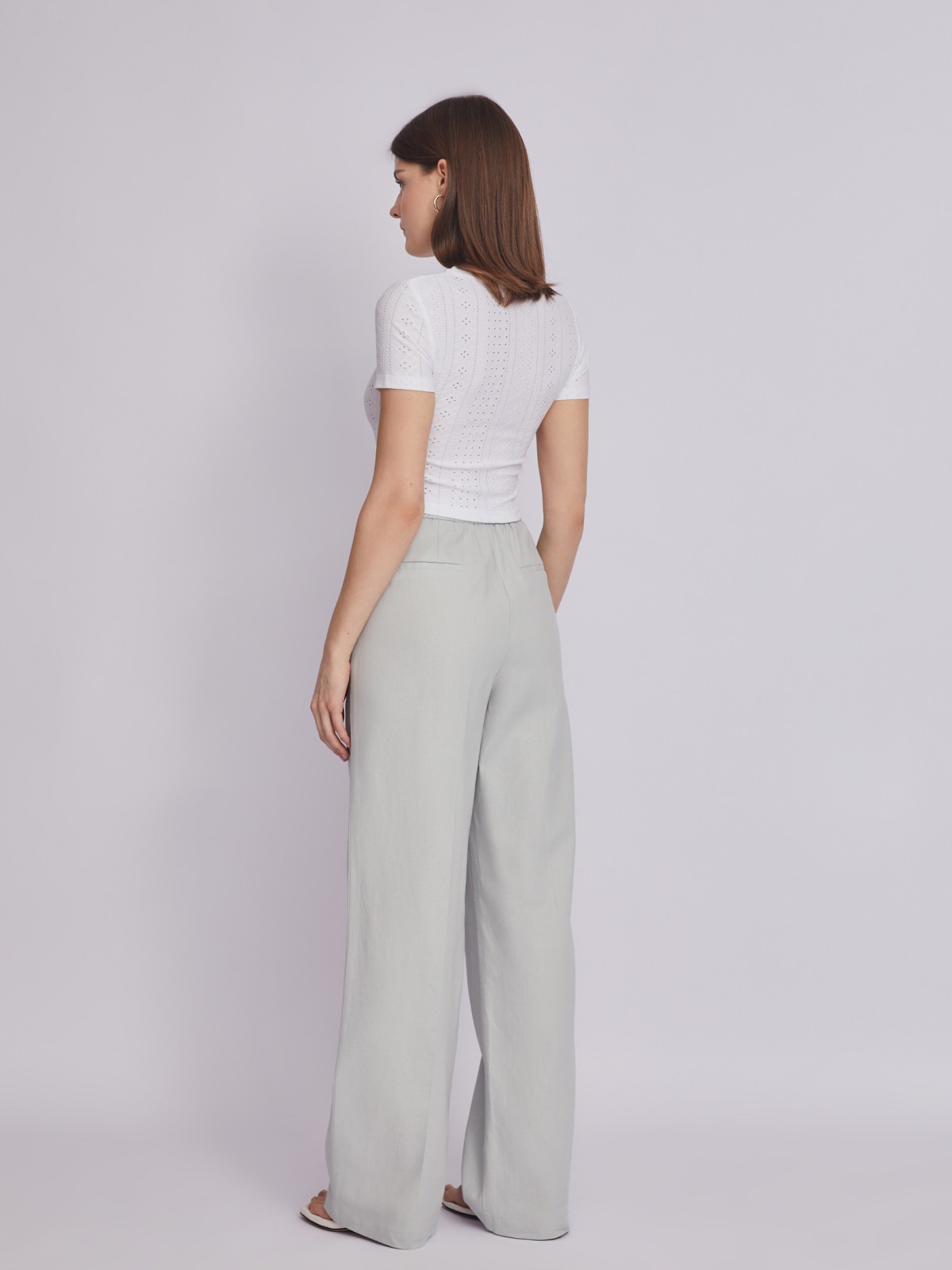 Прямые брюки из льна со стрелками