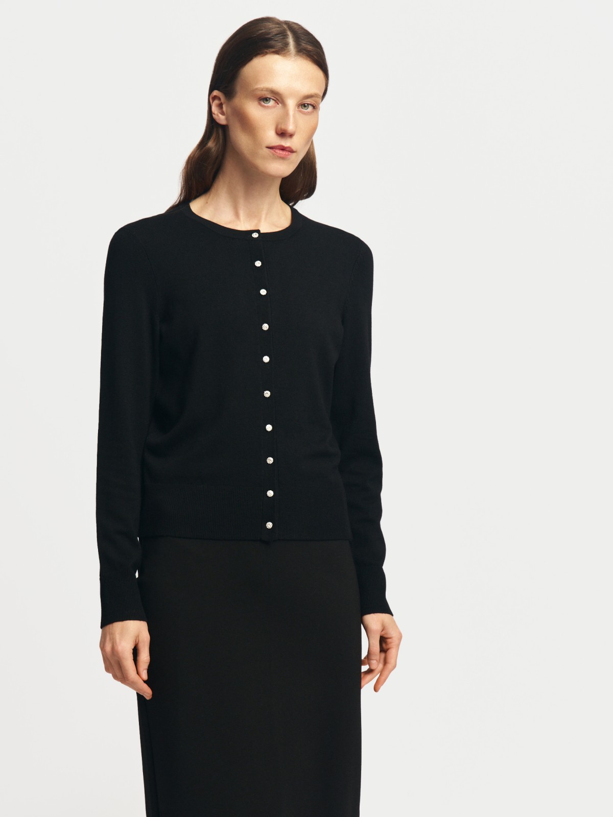 Короткий кардиган на пуговицах