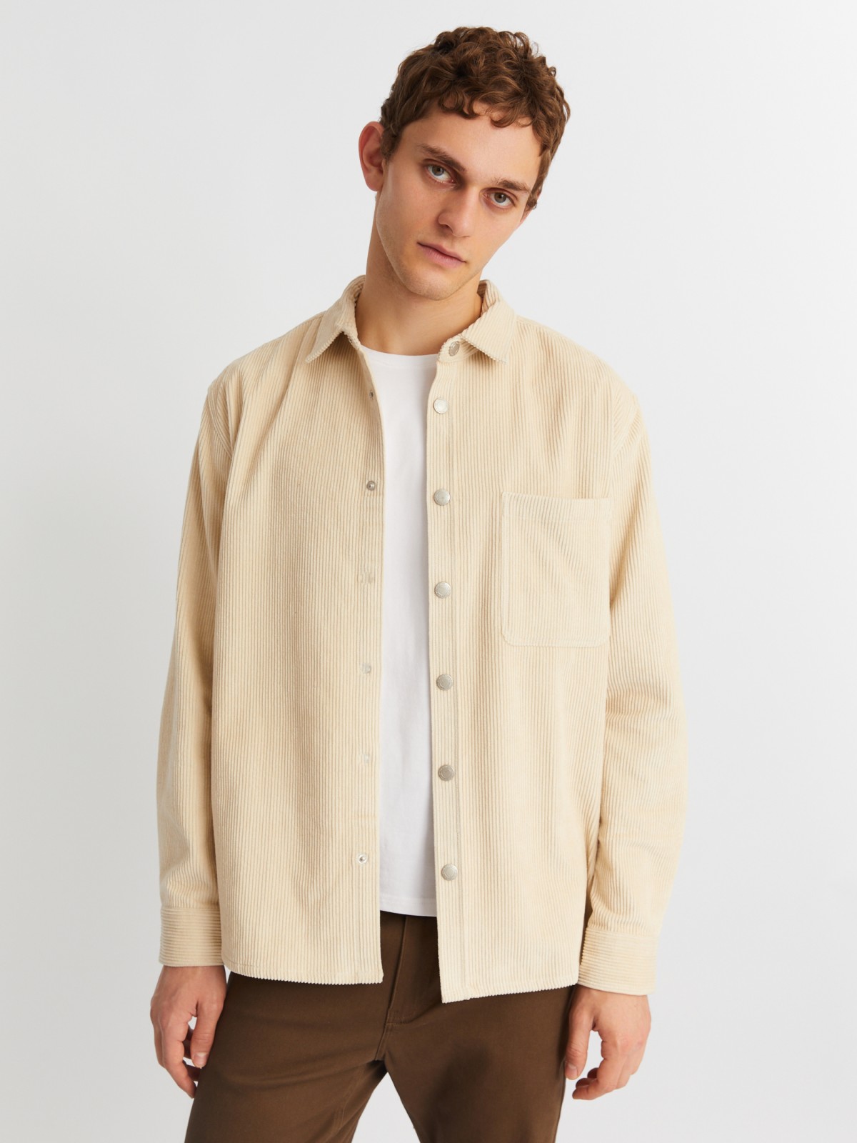 Вельветовая куртка-рубашка из хлопка с длинным рукавом zolla горчичного цвета