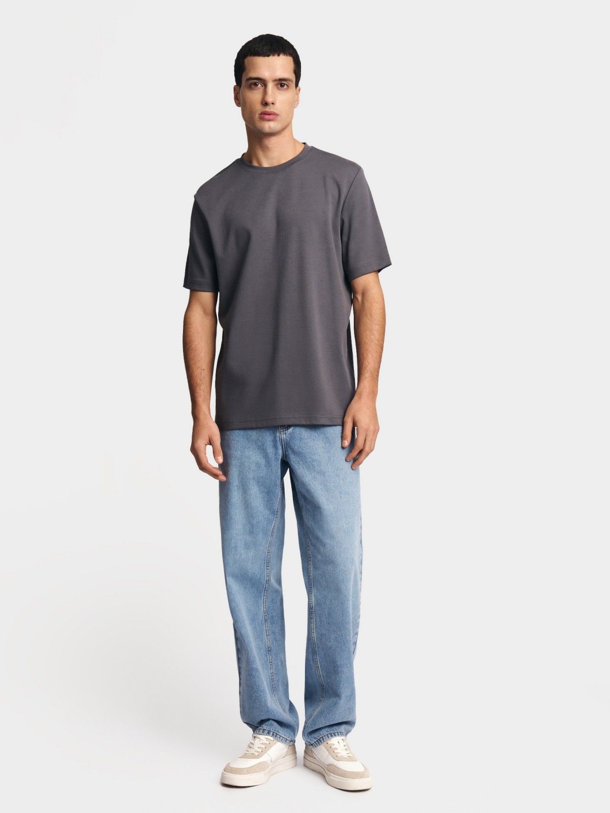 Футболка из хлопка с коротким рукавом