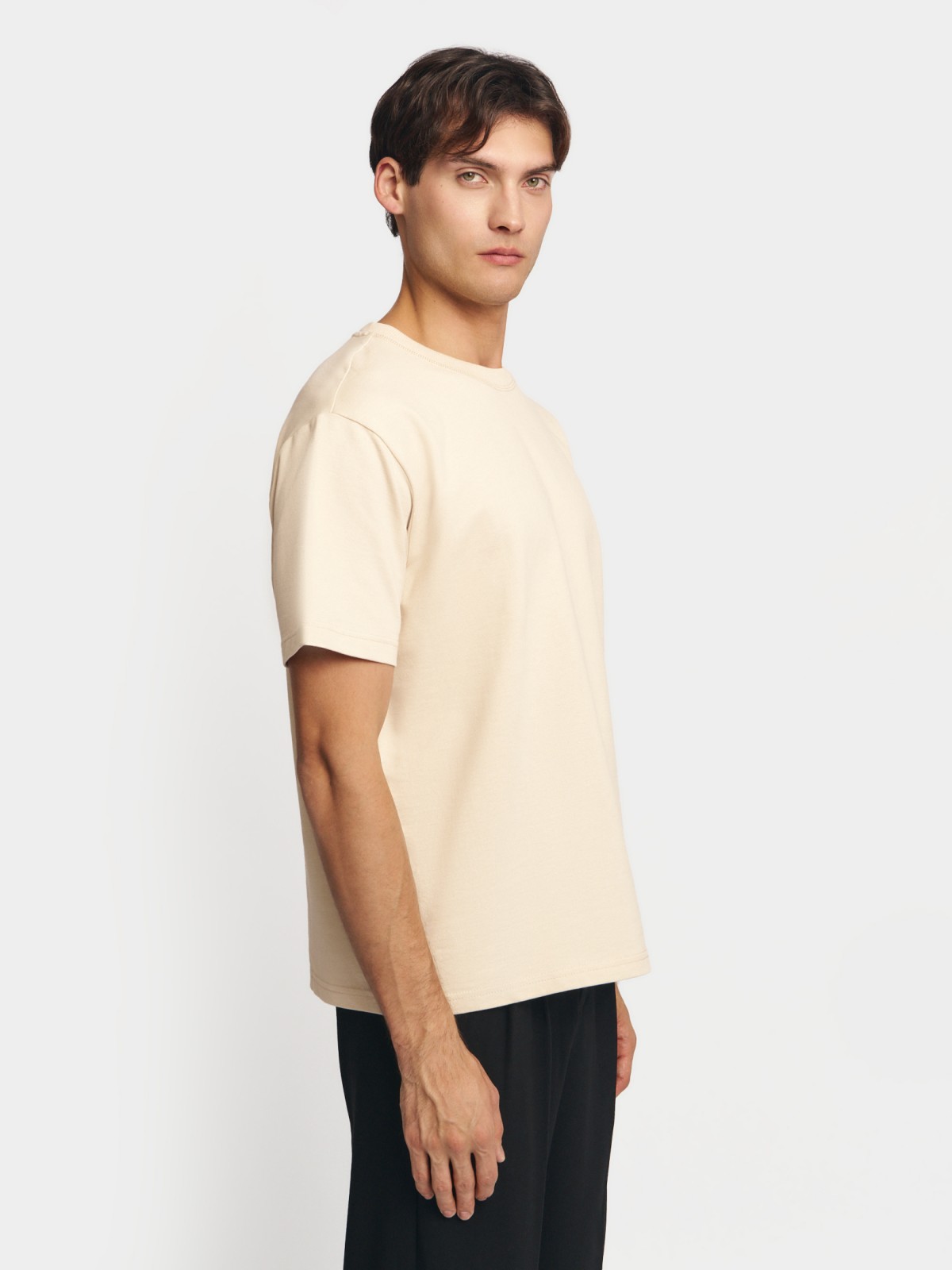 Футболка из хлопка с коротким рукавом