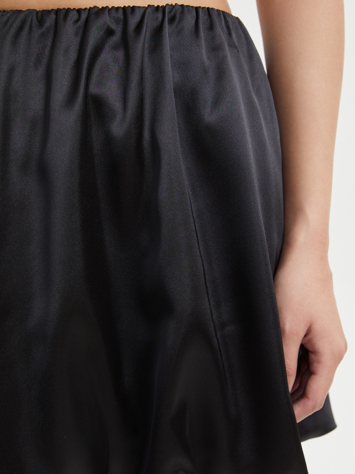 Юбка-баллон мини из атласа на резинке