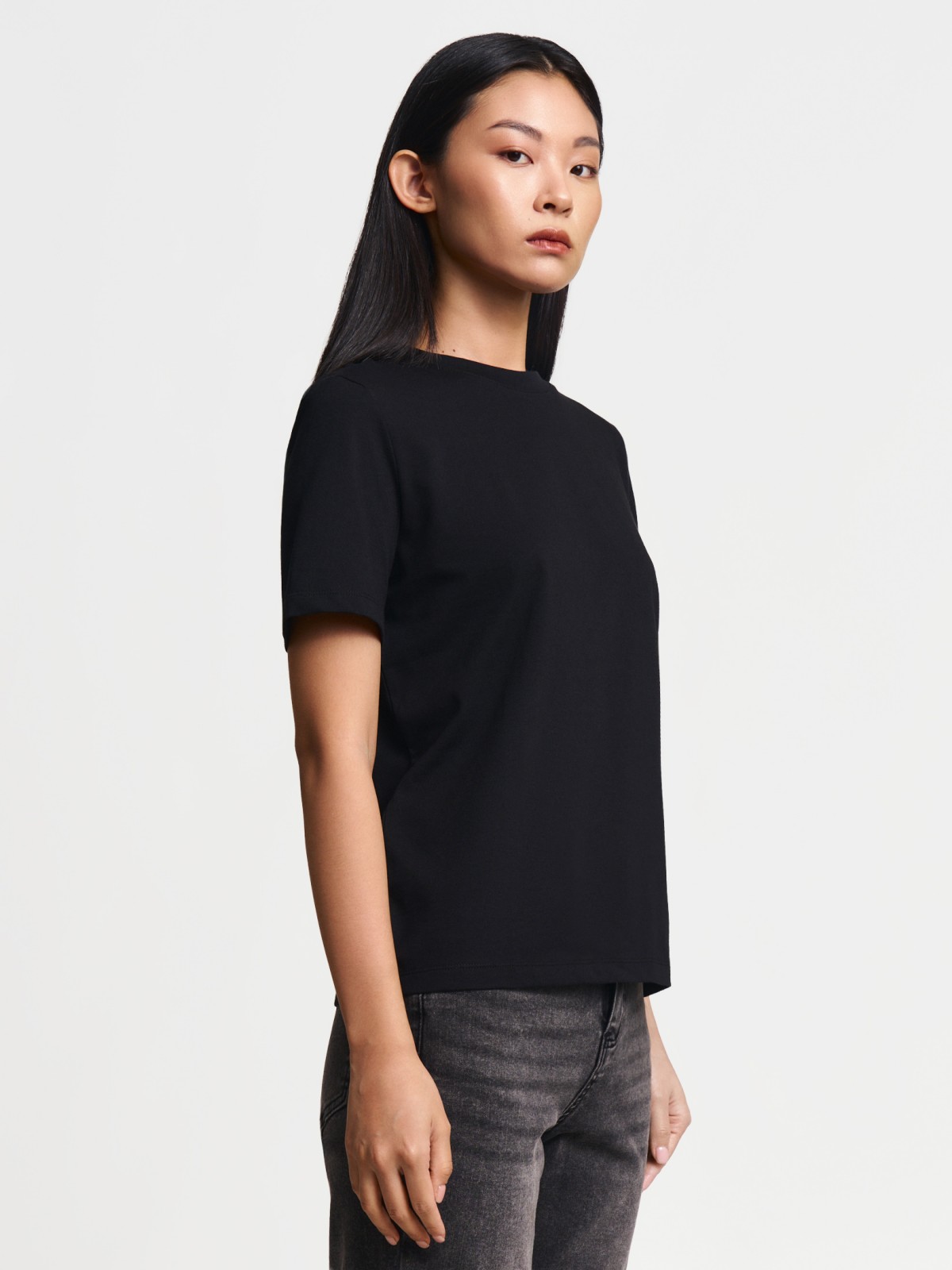 Футболка из хлопка однотонная