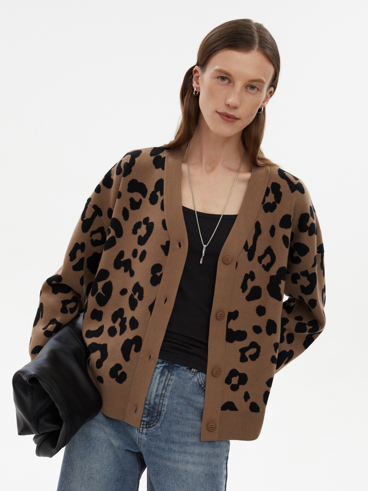 Трикотажный леопардовый кардиган на пуговицах
