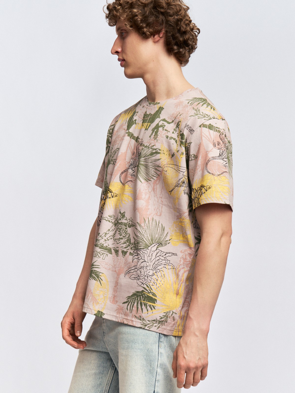 Футболка из хлопка с тропическим принтом
