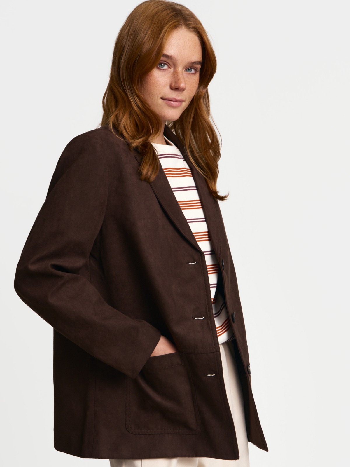 Однобортный замшевый жакет