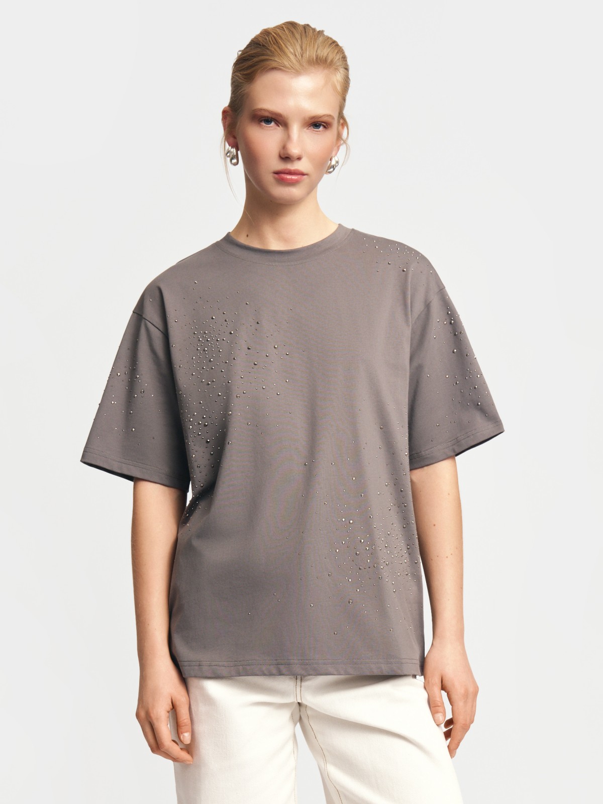 Футболка из хлопка со стразами