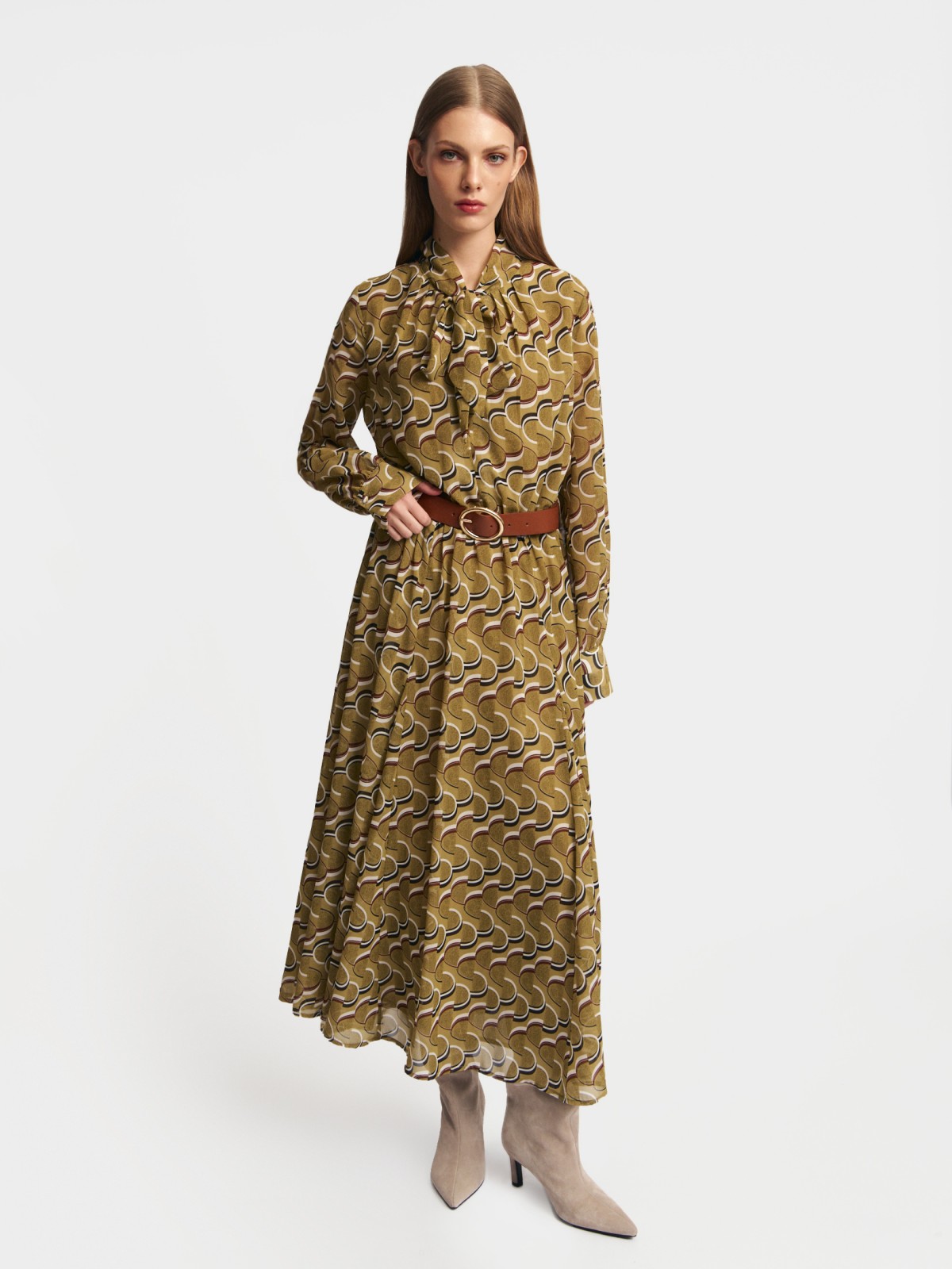 Платье миди из шифона с бантом и ремнём