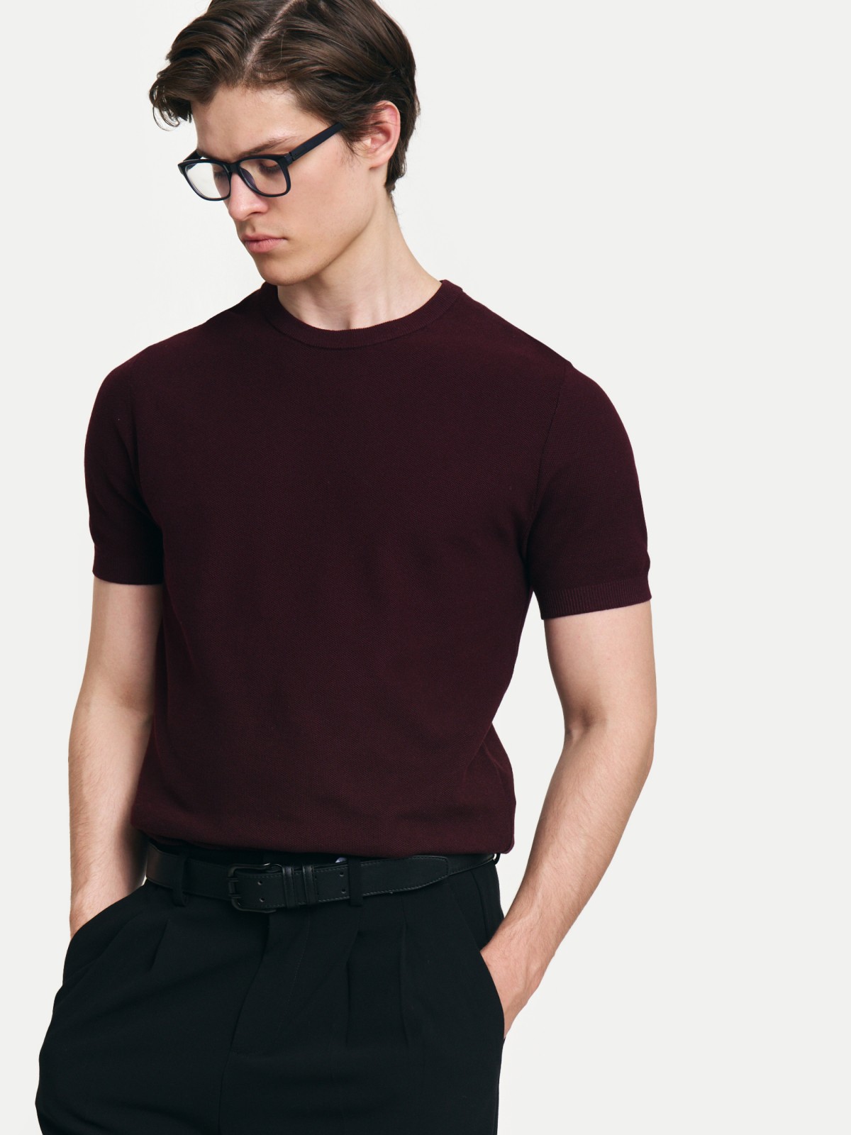 Тонкий трикотажный джемпер из хлопка с коротким рукавом Тонкий трикотажный джемпер из хлопка с коротким рукавом