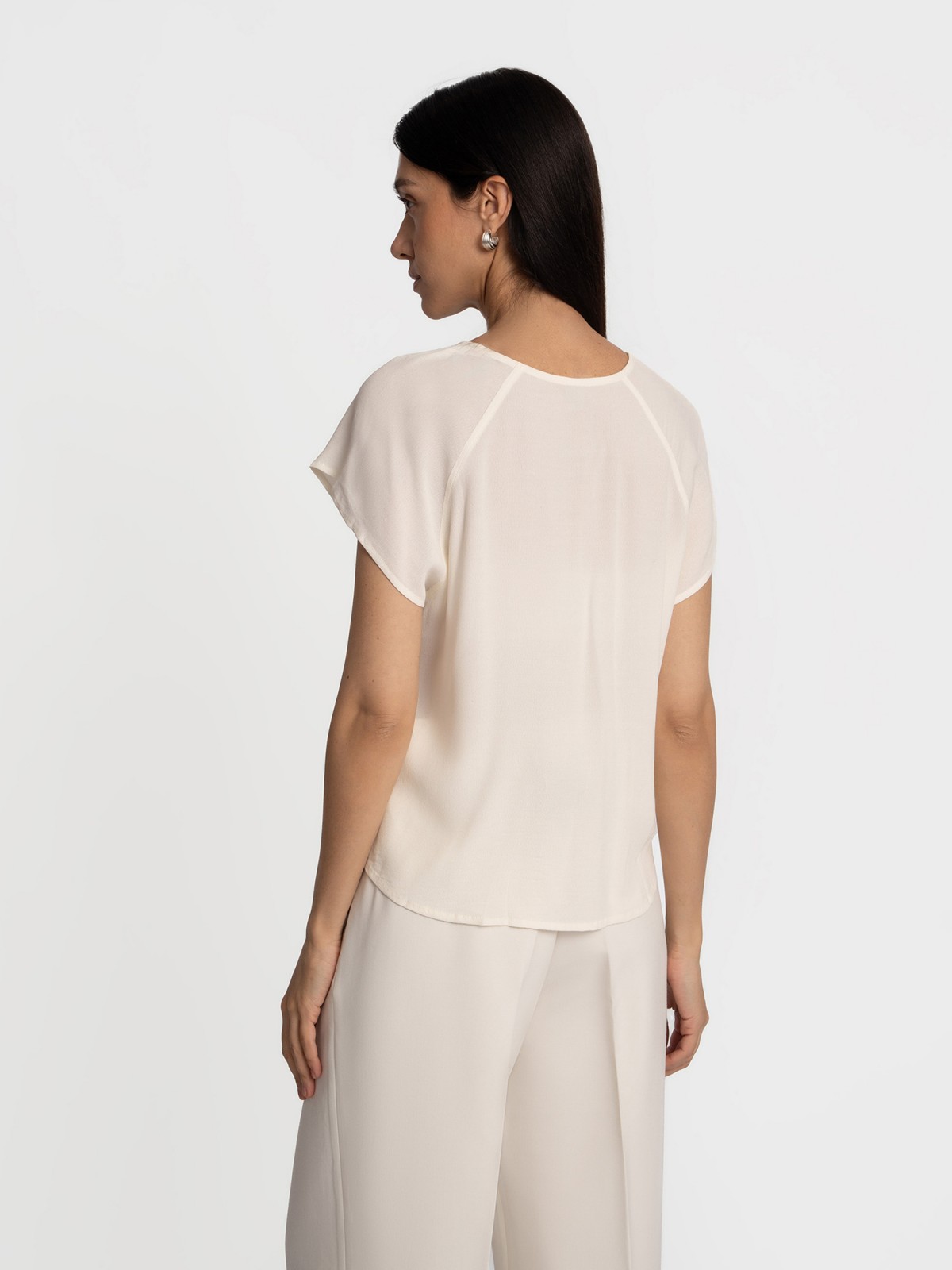 Блузка с короткими рукавами