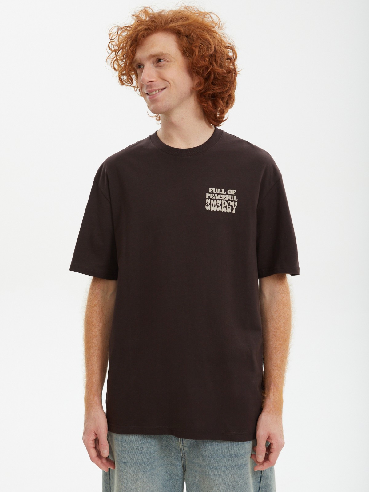 Футболка из хлопка с надписью на спине