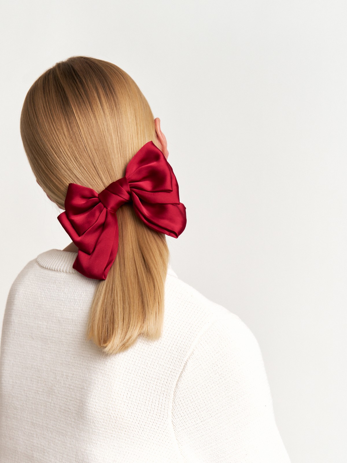 Заколка-бант для волос